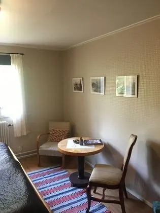 Tek Büyük Yataklı Oda, Ortak Banyo