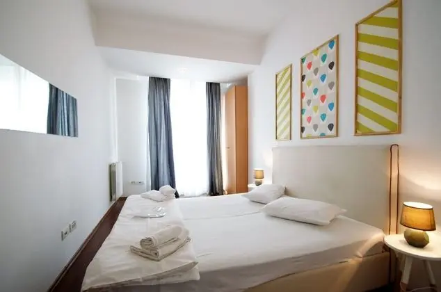 Apartment - Mosilor 6