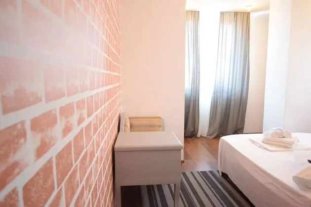 Apartment - Mosilor 6