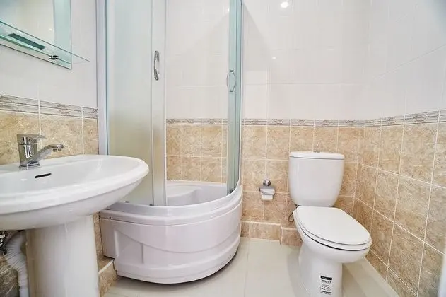 Standard Üç Kişilik Oda