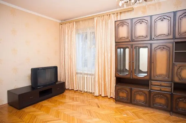 Apart Daire, Birden Çok Yatak, Sigara İçilmez