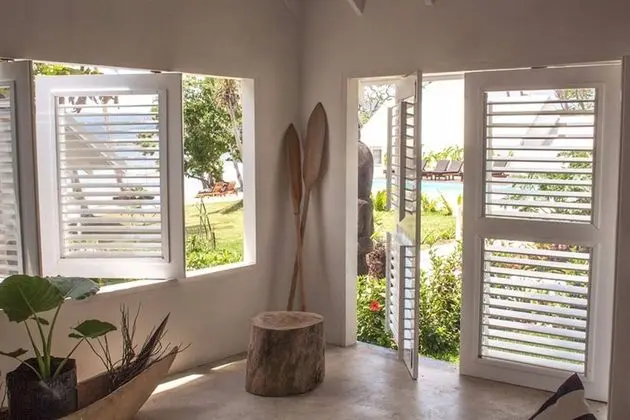Deluxe Villa, 1 Yatak Odası, Havuz Manzaralı, Bahçeli