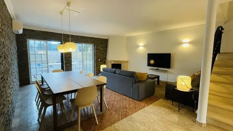 Ev, 3 Yatak Odası, Kişiye Özel Havuzlu, Havuz Manzaralı