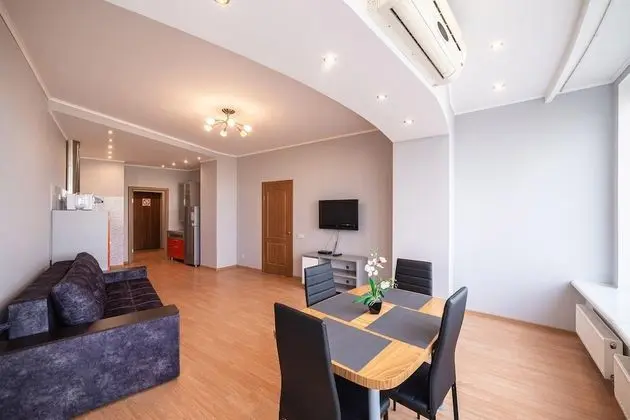 Panoramic Apart Daire, 1 Büyük (Queen) Boy Yatak ve Çekyat, Balkon, Nehir Manzaralı