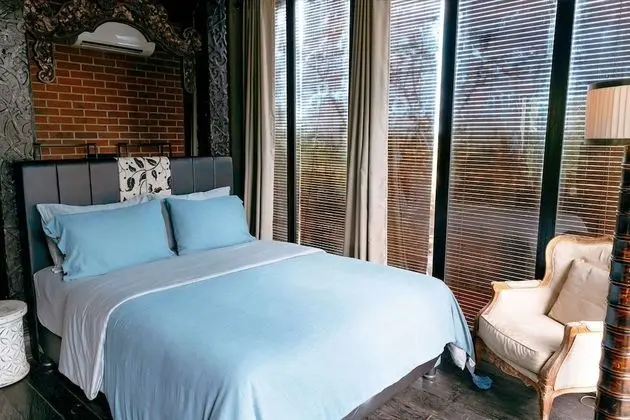 Superior Villa, 2 Yatak Odası, Kişiye Özel Havuzlu, Denize Sıfır