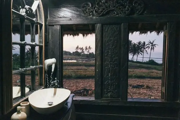 Superior Villa, 2 Yatak Odası, Kişiye Özel Havuzlu, Denize Sıfır