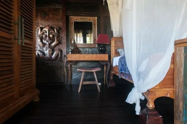 Superior Villa, 2 Yatak Odası, Kişiye Özel Havuzlu, Denize Sıfır