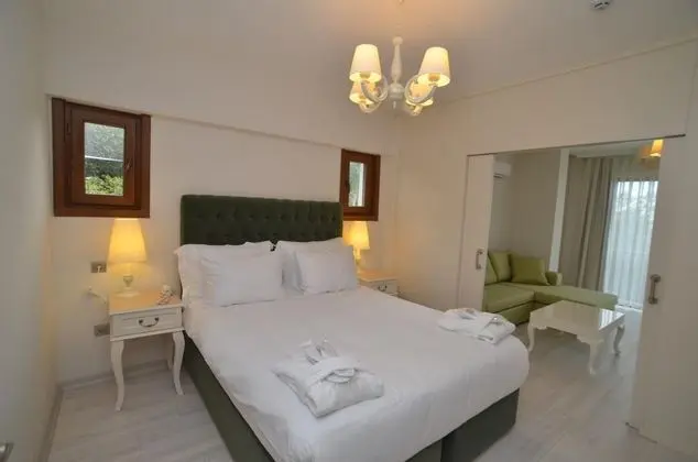 Suite, Göl Manzaralı