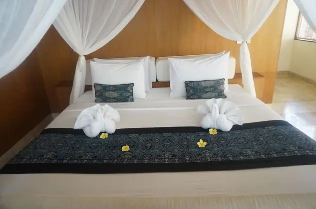 1 bed room pool villa
