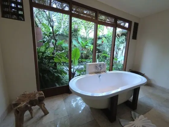 1 bed room pool villa
