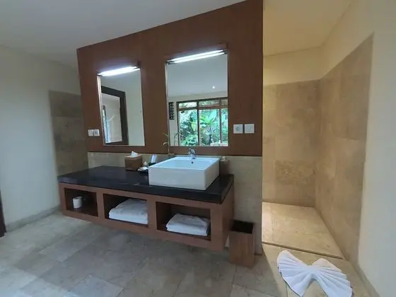 1 bed room pool villa