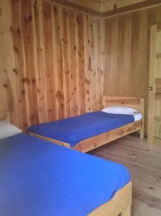 Üç Kişilik Oda, Ortak Banyo