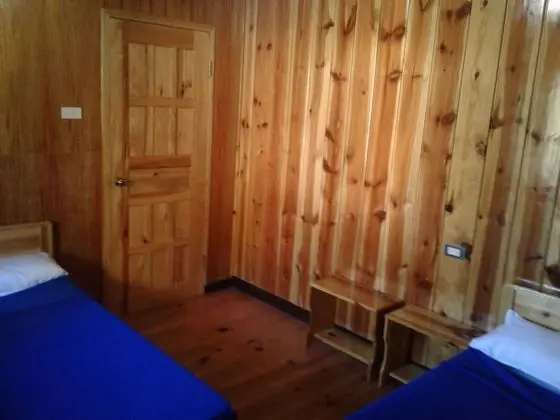 Üç Kişilik Oda, Ortak Banyo