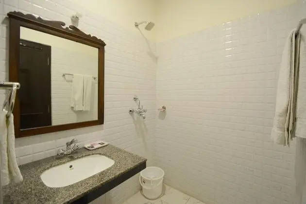 Deluxe Tek Büyük Yataklı Oda, 1 Çift Kişilik Yatak