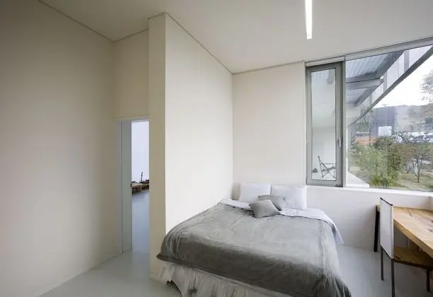 Standard Tek Büyük Yataklı Oda