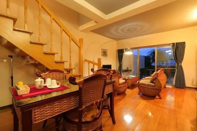 Villa, Sigara İçilmez (Consecutive Nights)