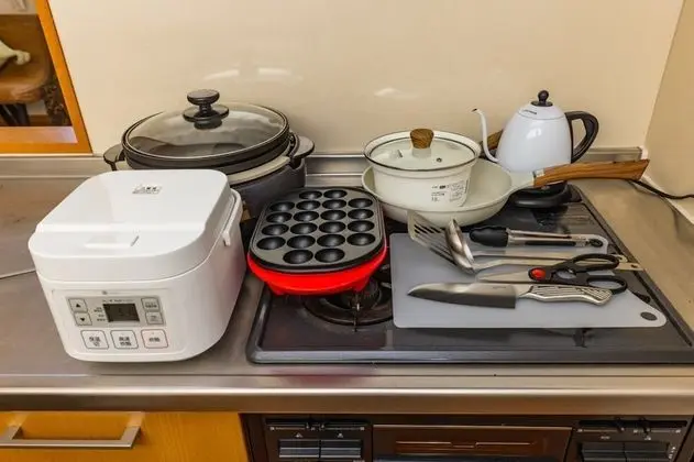 Basic Ev, Sigara İçilmez