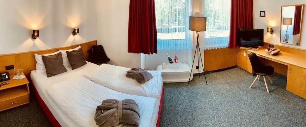 Comfort Tek Büyük veya İki Ayrı Yataklı Oda