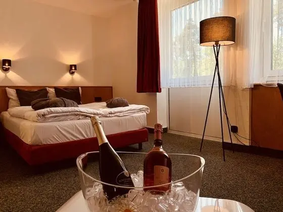 Comfort Tek Büyük veya İki Ayrı Yataklı Oda