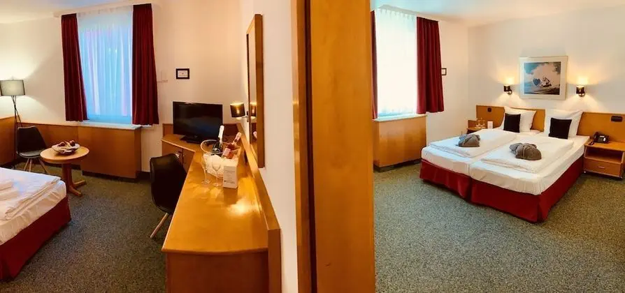 Comfort Tek Büyük veya İki Ayrı Yataklı Oda