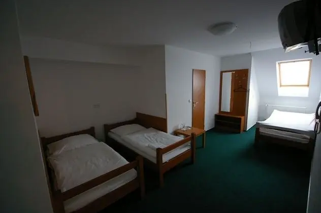 Basic Dört Kişilik Oda