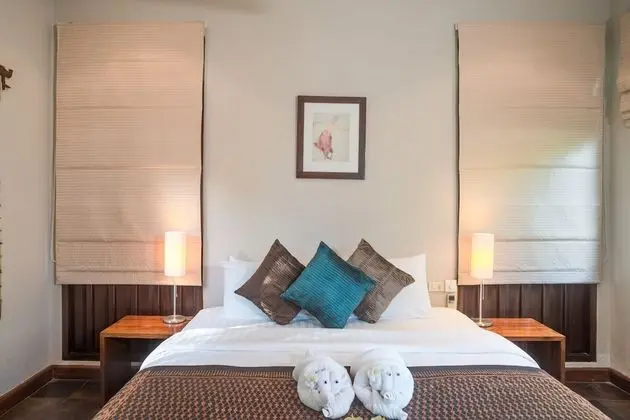 5-Bedrooms Villa with Private Pool