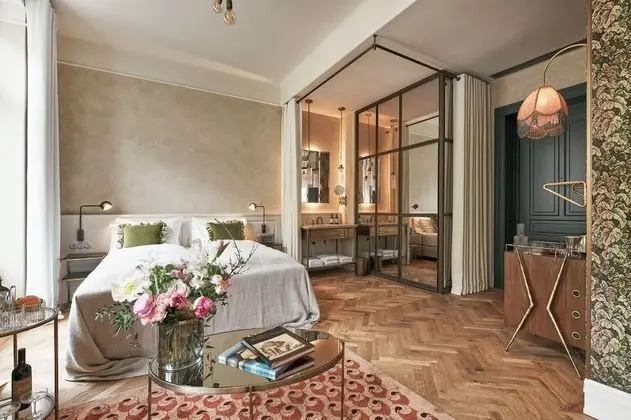 Deluxe Oda (DE LUXE)