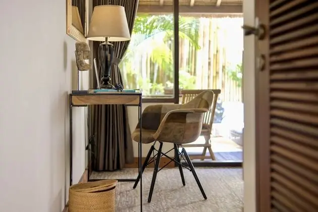 Villa, Banyolu/Duşlu, Havuz Manzaralı (Motu)