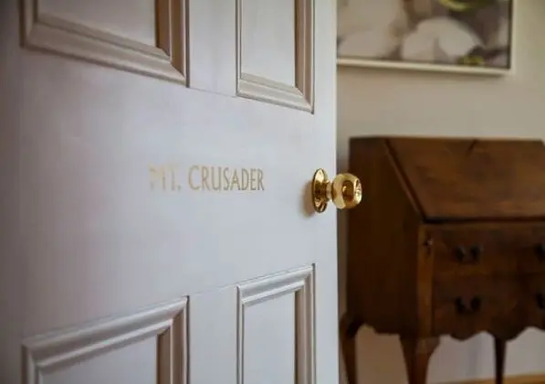 Deluxe Süit (Crusader Suite - Including Breakfast)