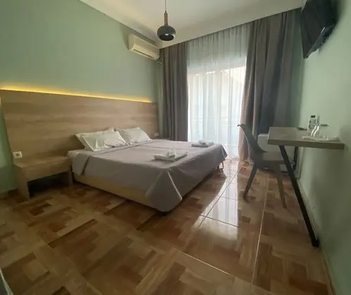 Tek Büyük Yataklı Oda, Balkon