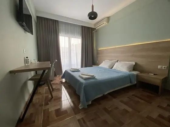 Tek Büyük Yataklı Oda, Balkon