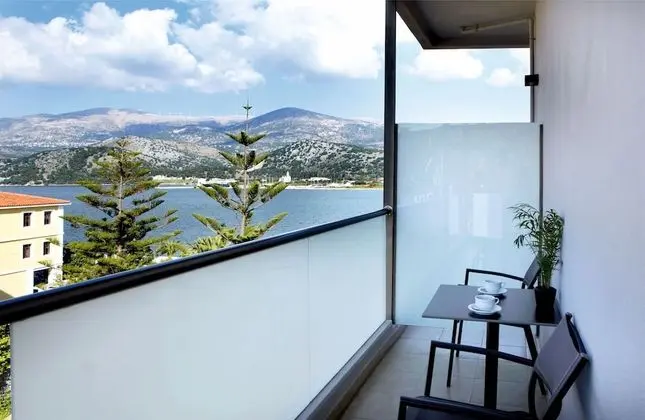 Family Room with Sea View