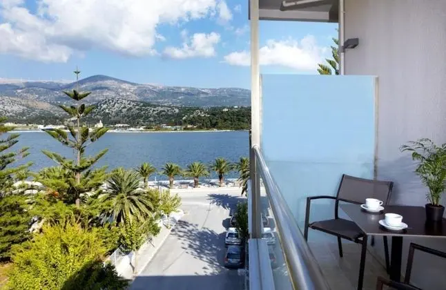Family Room with Side Sea View