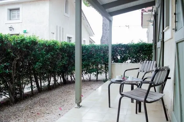 Stüdyo, Dağ Manzaralı