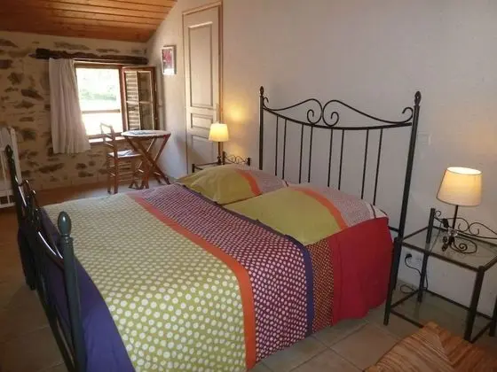 Standard Tek Büyük Yataklı Oda, Özel Banyo, Bahçe Manzaralı (GRAIN DE BLE)