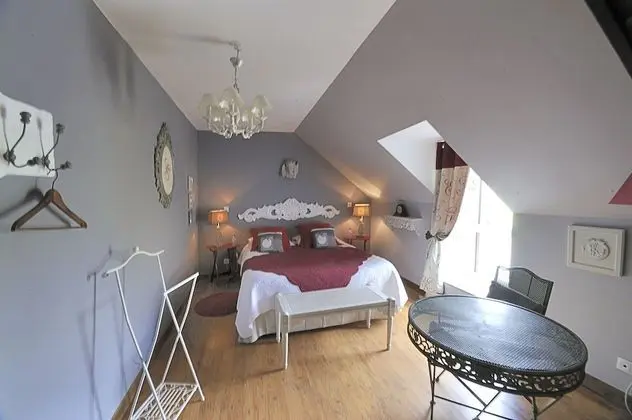 Standard Tek Büyük Yataklı Oda