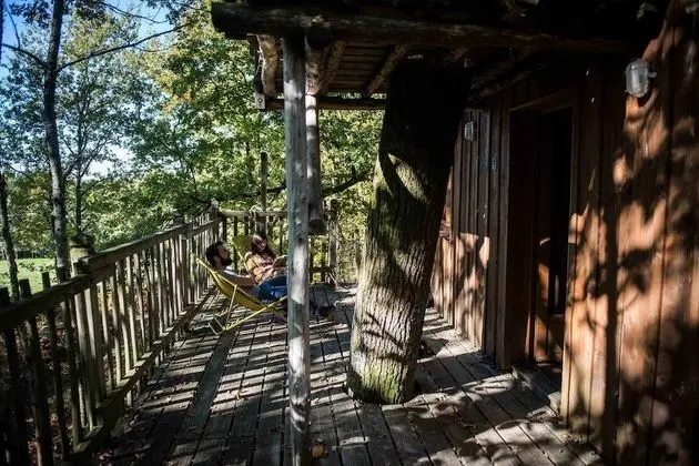 Kulübe (Aux Terrasses)