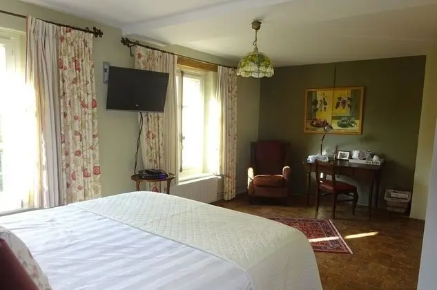 Tek Büyük Yataklı Oda