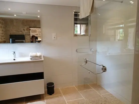 Tek Büyük Yataklı Oda (Manon)