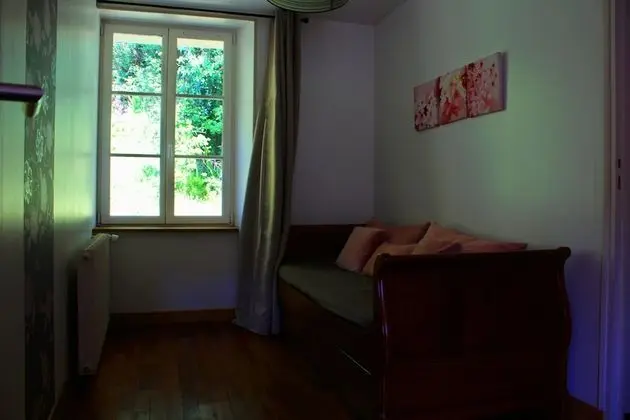 Üç Kişilik Oda (Sevres)