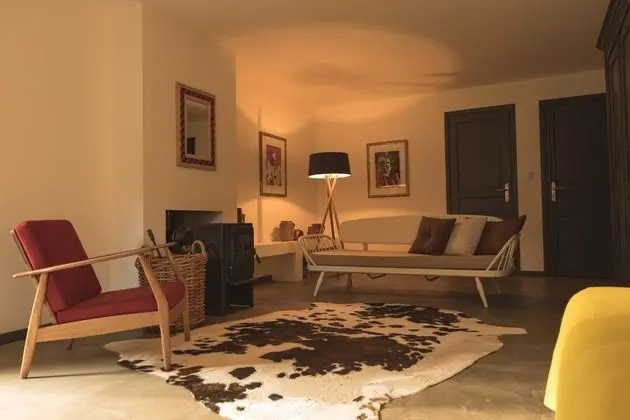 Tek Büyük Yataklı Oda, Havuz Manzaralı (Saint André)