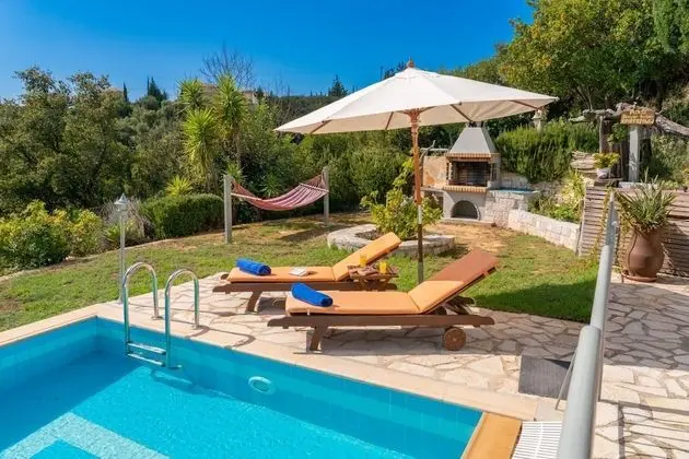 Villa, Sigara İçilebilir