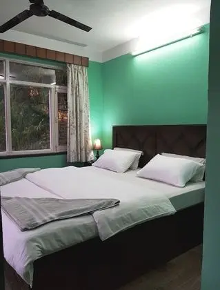 Standard Tek Büyük veya İki Ayrı Yataklı Oda