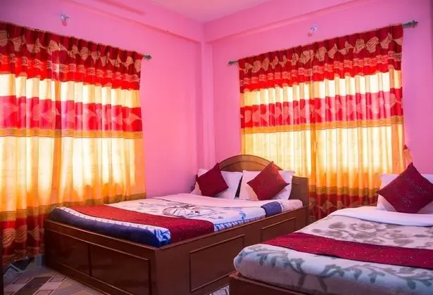 Deluxe Üç Kişilik Oda