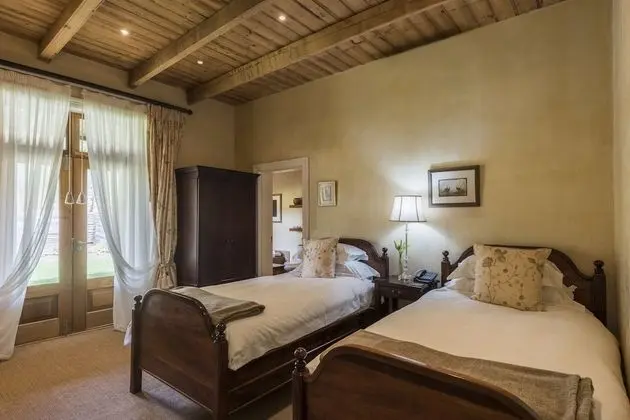 Classic Süit (Courtyard Manor 2 pax)