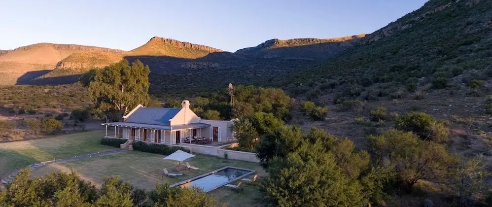 Exclusive Ev (Hillside Manor 6 pax)