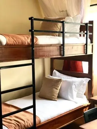 Deluxe Dört Kişilik Oda