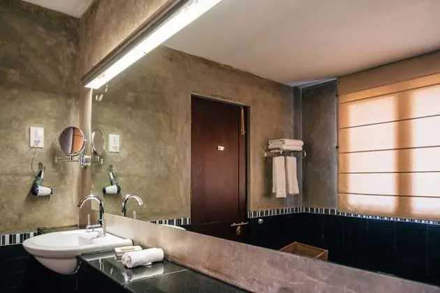 Luxury Oda, 1 En Büyük (King) Boy Yatak