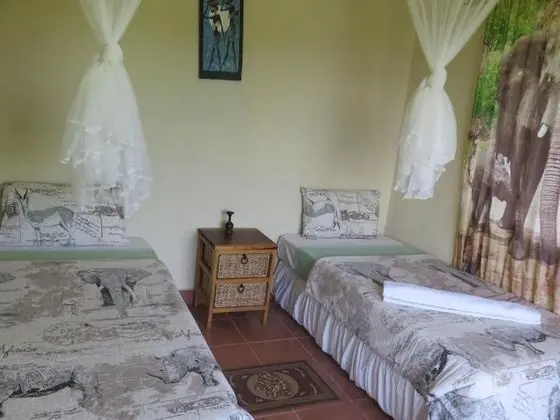 Kır Evi (River Front)