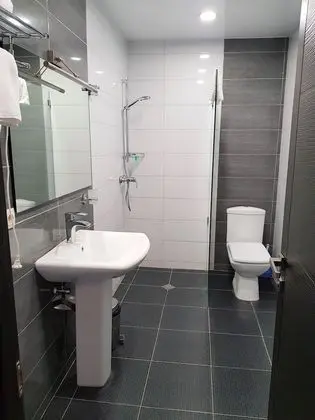 Standard Tek Büyük Yataklı Oda, Dağ Manzaralı